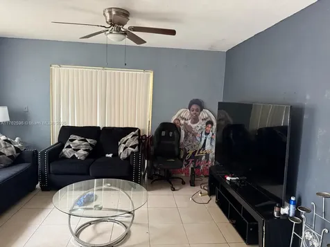 3859 NW 207th Street Road Miami Gardens FL 33055