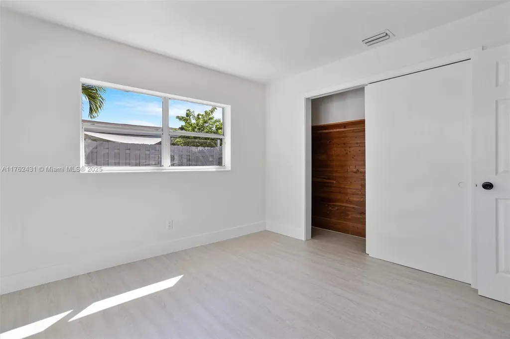 1401 NW 45th Street Fort Lauderdale FL 33309