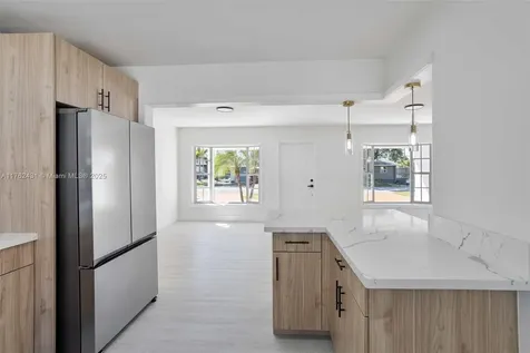 1401 NW 45th Street Fort Lauderdale FL 33309