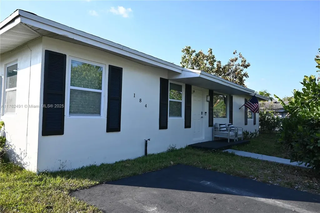 184 SW 17th Avenue Homestead FL 33030