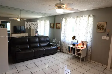 184 SW 17th Avenue Homestead FL 33030