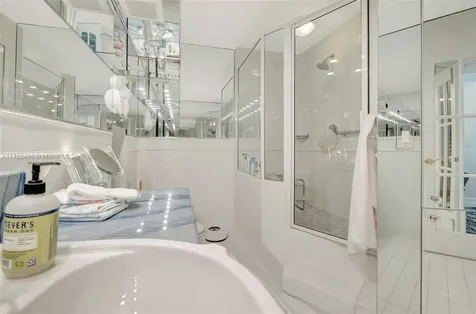 9801 Collins Avenue Bal Harbour FL 33154