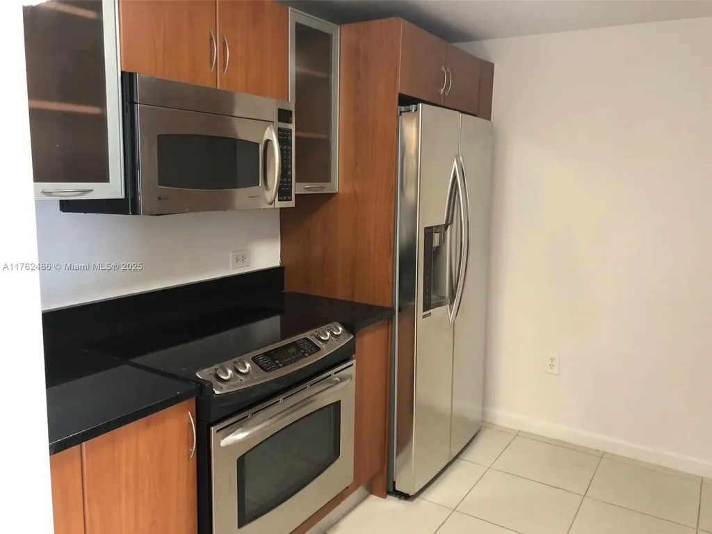 2775 NE 187th Street Aventura FL 33180