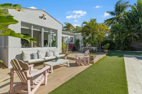 840 NE 72nd Terrace Miami FL 33138
