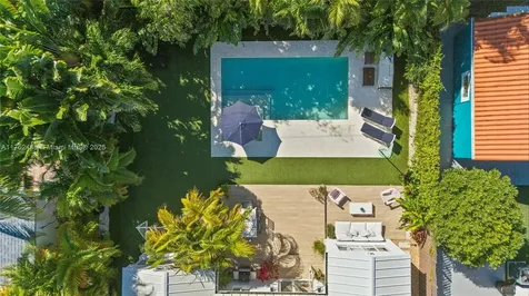 840 NE 72nd Terrace Miami FL 33138