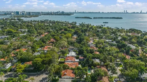 840 NE 72nd Terrace Miami FL 33138
