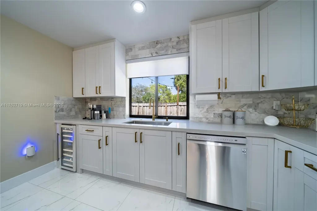 1451 SW 11th Place Fort Lauderdale FL 33312