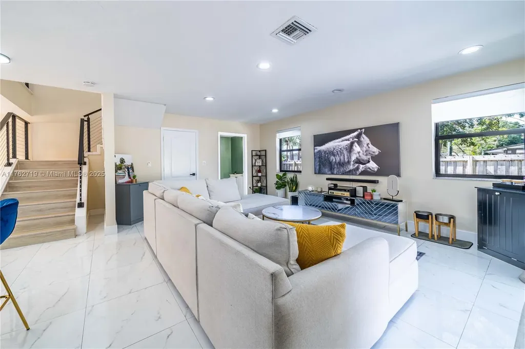 1451 SW 11th Place Fort Lauderdale FL 33312