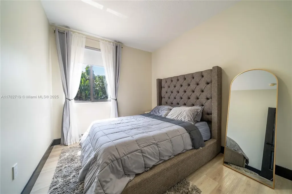 1451 SW 11th Place Fort Lauderdale FL 33312