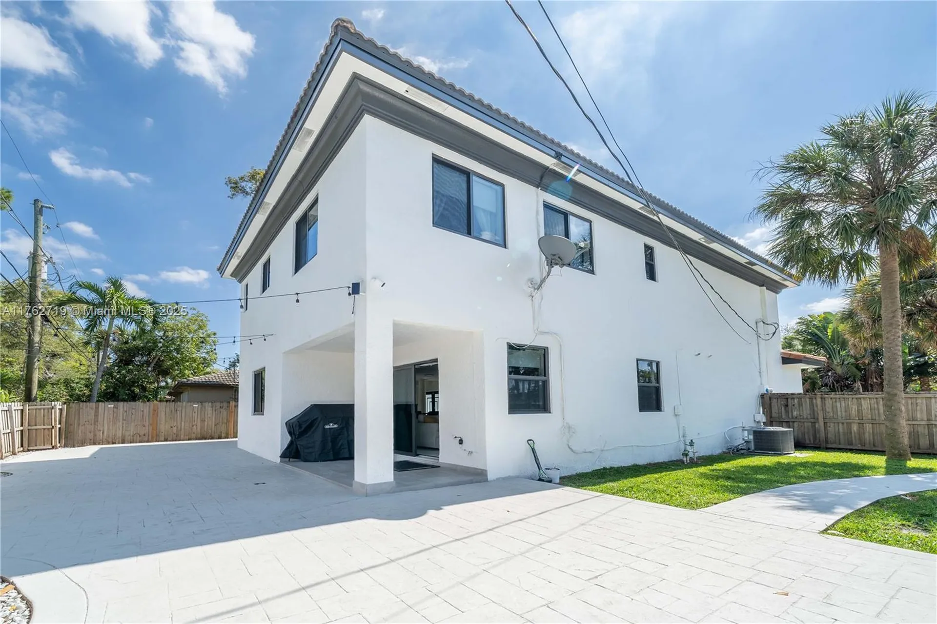 1451 SW 11th Place Fort Lauderdale FL 33312