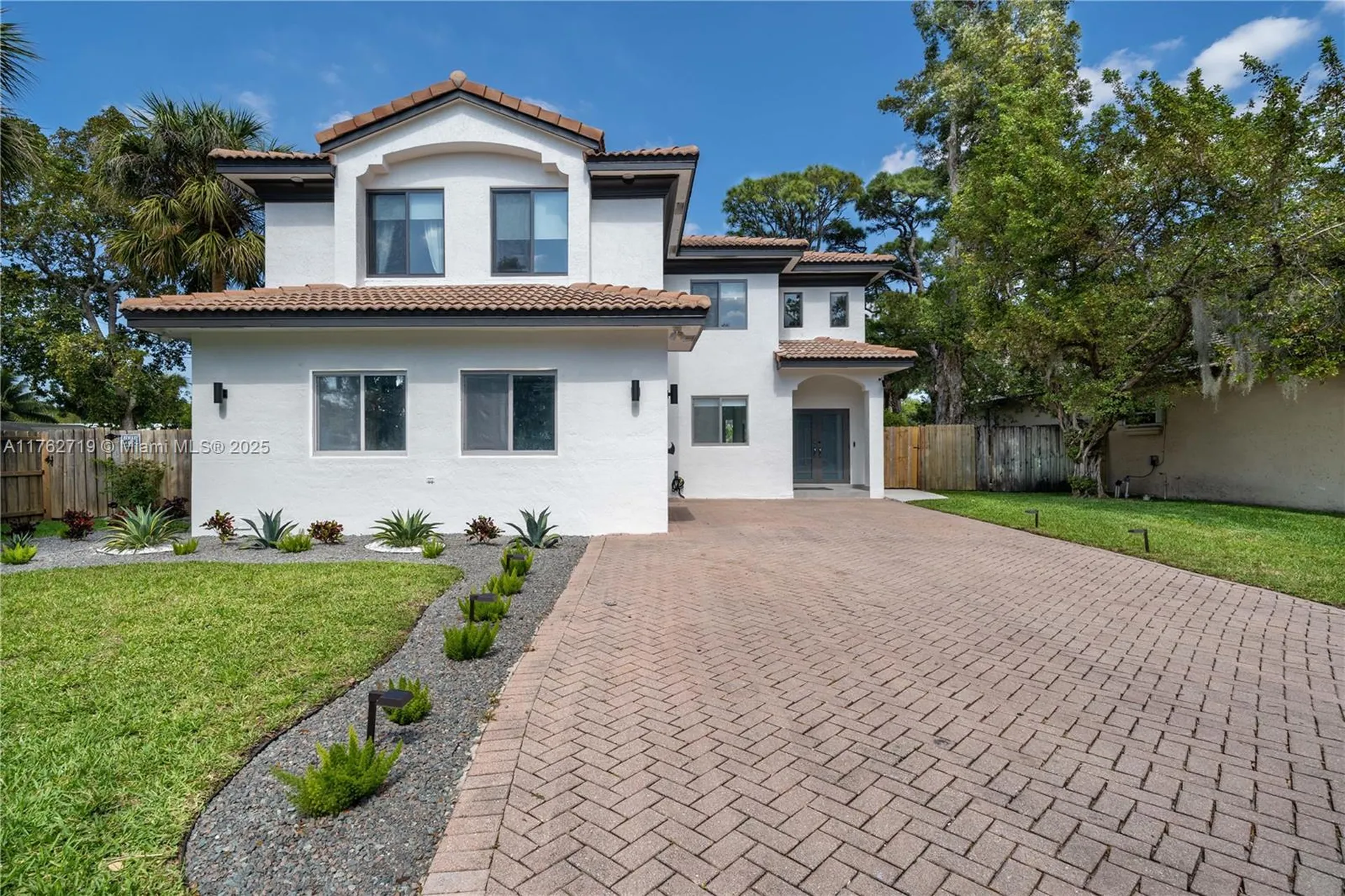 1451 SW 11th Place Fort Lauderdale FL 33312