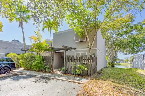 1548 NW 113th Way Pembroke Pines FL 33026