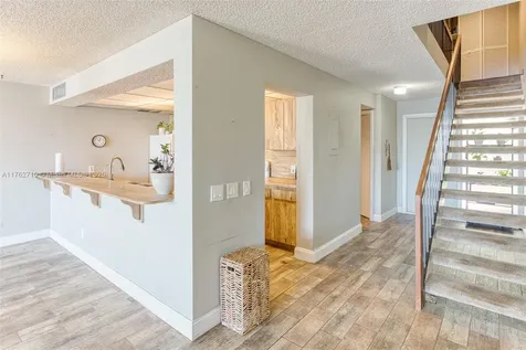 1548 NW 113th Way Pembroke Pines FL 33026