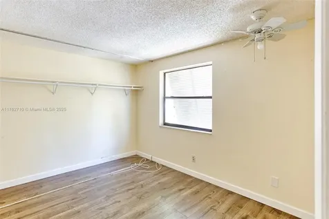1548 NW 113th Way Pembroke Pines FL 33026