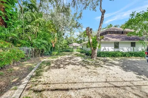 6910 SW 71st Court Miami FL 33143