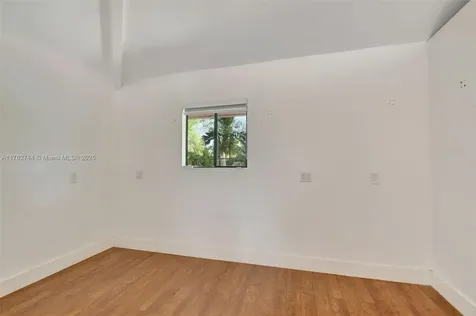 6910 SW 71st Court Miami FL 33143