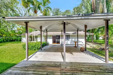 6910 SW 71st Court Miami FL 33143