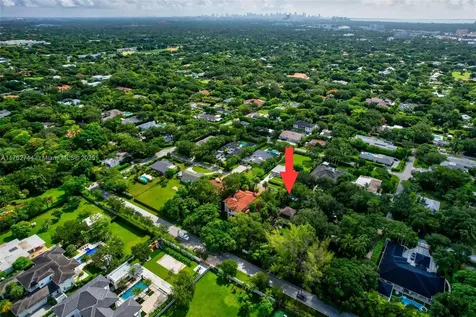 6910 SW 71st Court Miami FL 33143