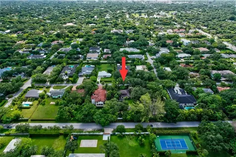 6910 SW 71st Court Miami FL 33143
