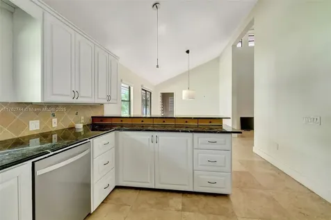 6910 SW 71st Court Miami FL 33143
