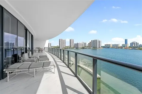 5500 Island Estates Drive Aventura FL 33160