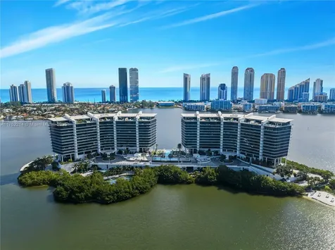 5500 Island Estates Drive Aventura FL 33160