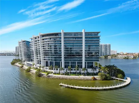5500 Island Estates Drive Aventura FL 33160