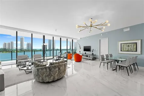 5500 Island Estates Drive Aventura FL 33160