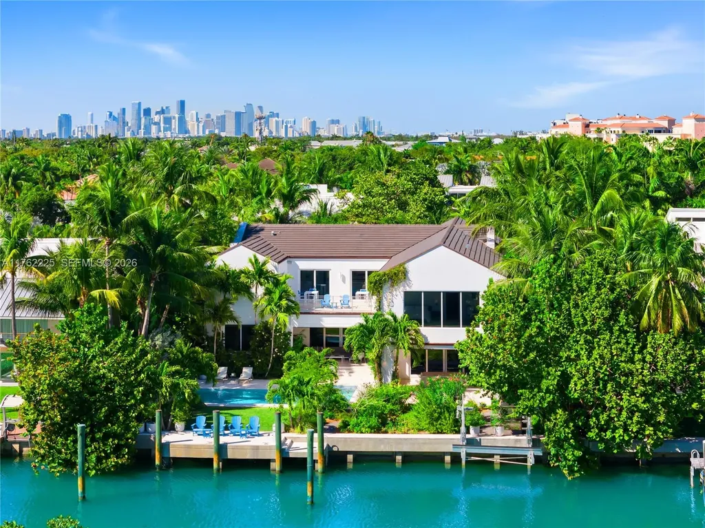 180 Cape Florida Drive Key Biscayne FL 33149