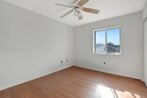 9266 SW 168th Place Miami FL 33196