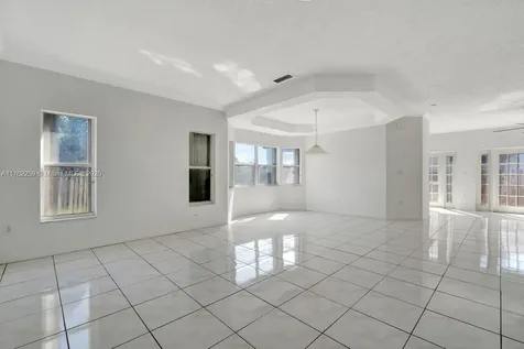9266 SW 168th Place Miami FL 33196