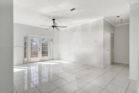9266 SW 168th Place Miami FL 33196
