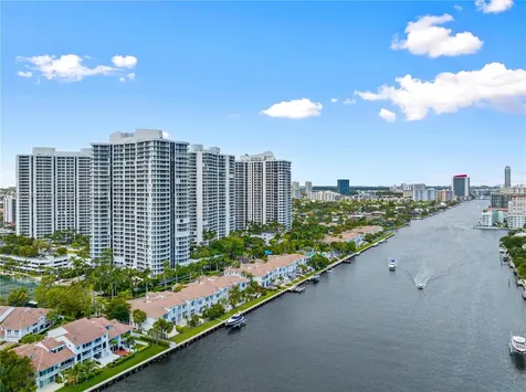 21150 Point Place Aventura FL 33180