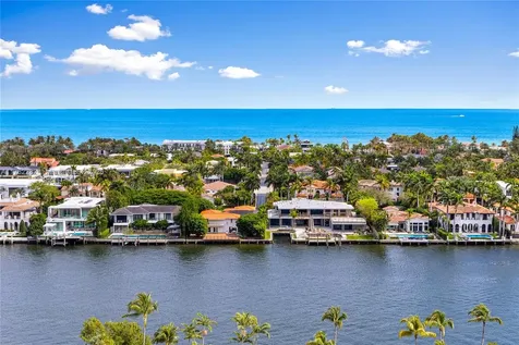 21150 Point Place Aventura FL 33180
