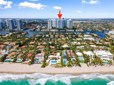 21150 Point Place Aventura FL 33180
