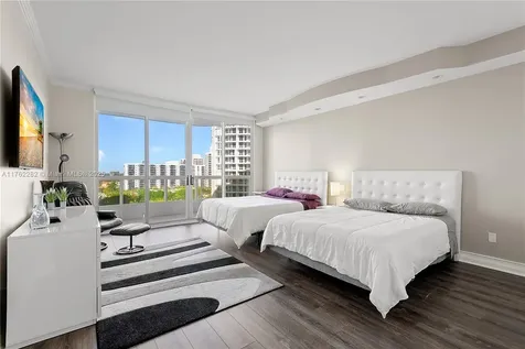 21150 Point Place Aventura FL 33180