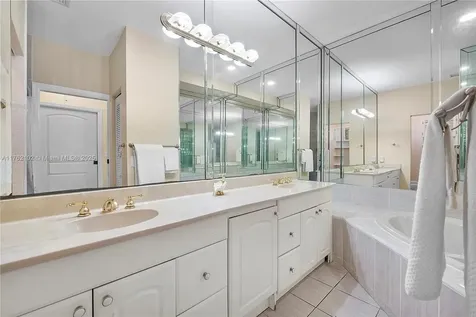 229 NW 15th Street Pompano Beach FL 33060