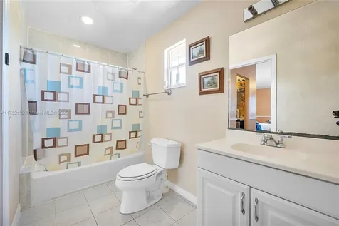 229 NW 15th Street Pompano Beach FL 33060