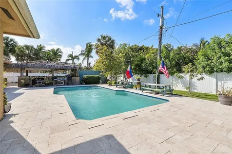 229 NW 15th Street Pompano Beach FL 33060