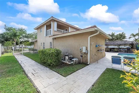 229 NW 15th Street Pompano Beach FL 33060