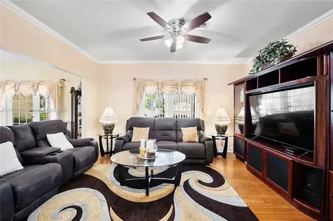 229 NW 15th Street Pompano Beach FL 33060
