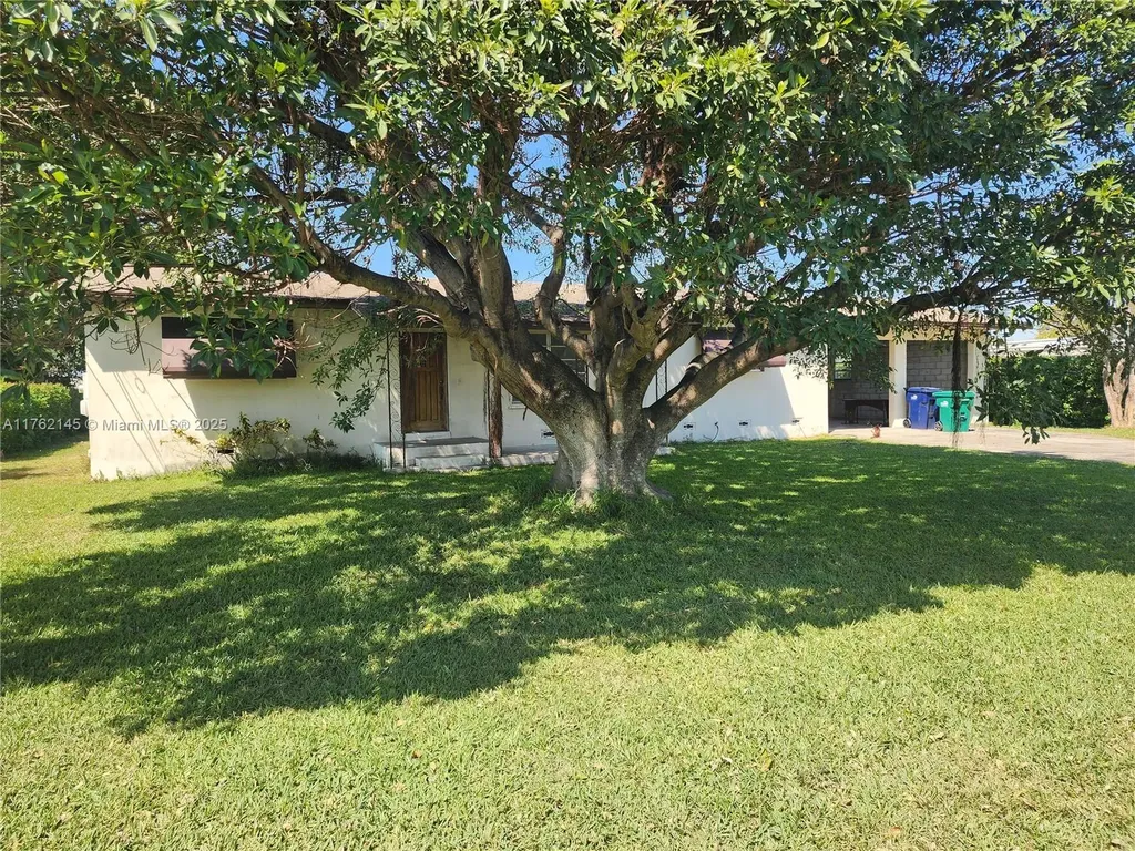 330 SW 78th Avenue Miami FL 33144