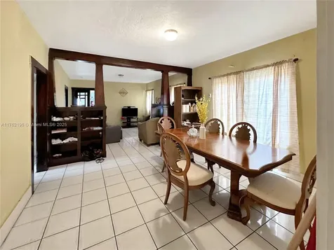 2035 NW 26th Street Miami FL 33142