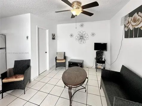 2035 NW 26th Street Miami FL 33142