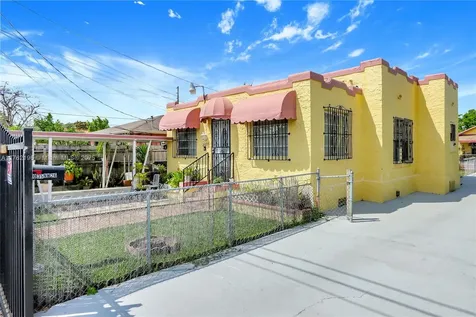 2035 NW 26th Street Miami FL 33142