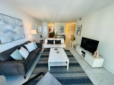 3901 S Ocean Drive Hollywood FL 33019