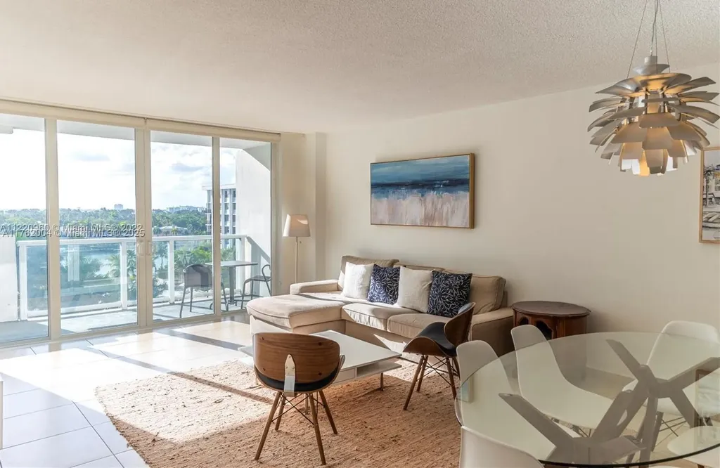 Miami Beach FL 33140