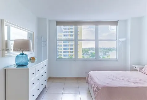 Miami Beach FL 33140