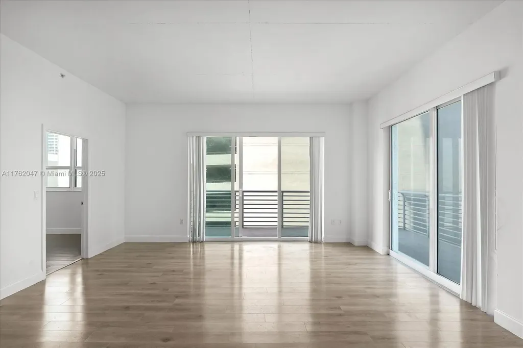 234 NE 3rd Street Miami FL 33132