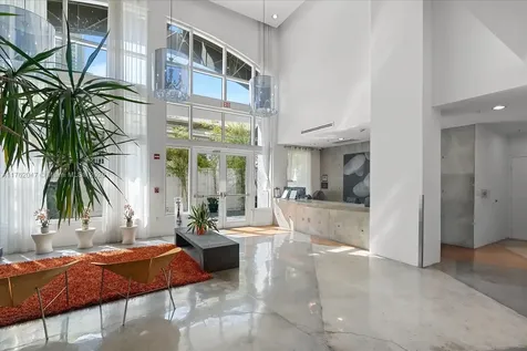 234 NE 3rd Street Miami FL 33132